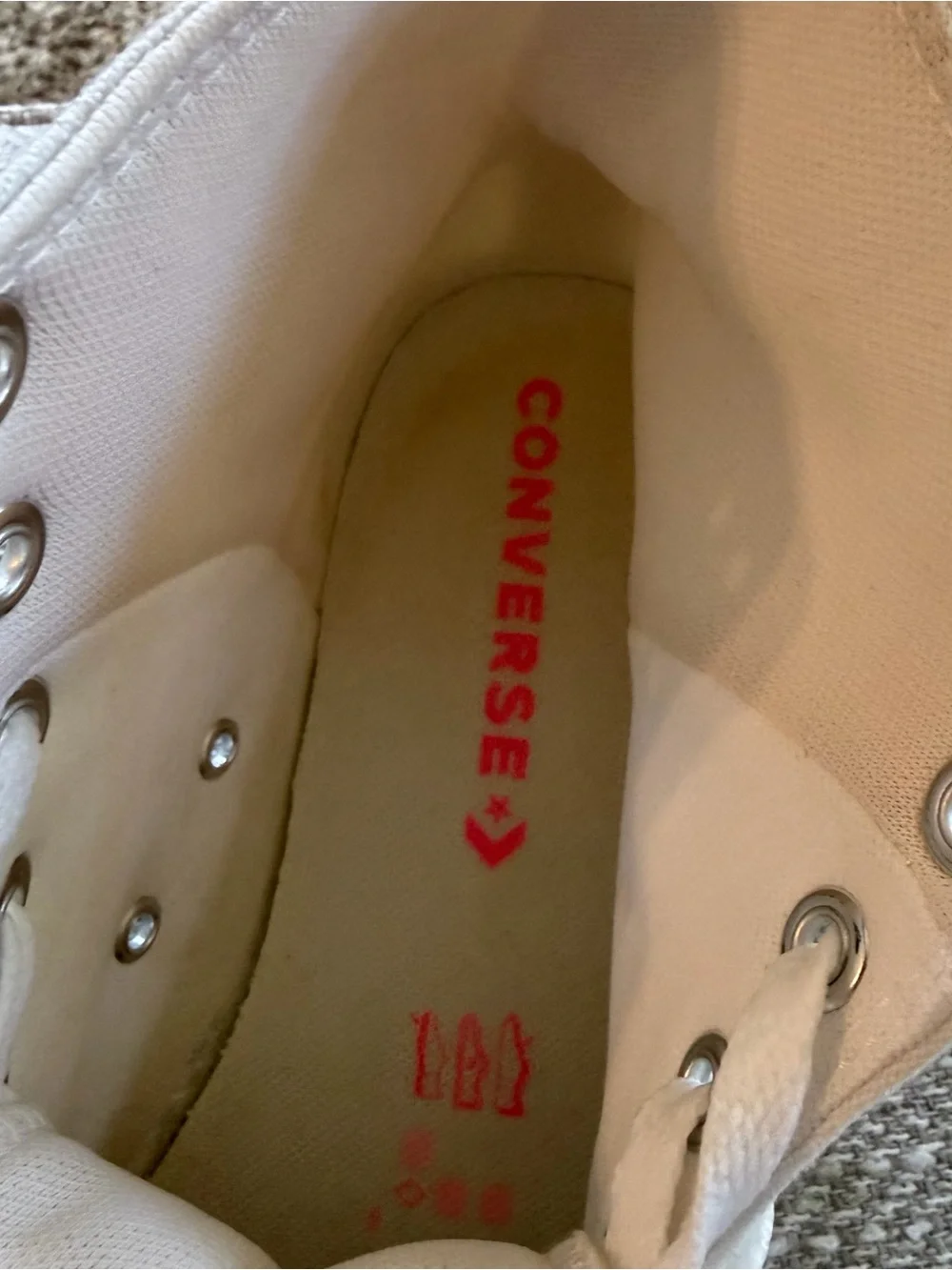 Converse All Star Chuck Taylor Women’s Size 9 White Floral Canvas Sneakers Fairy